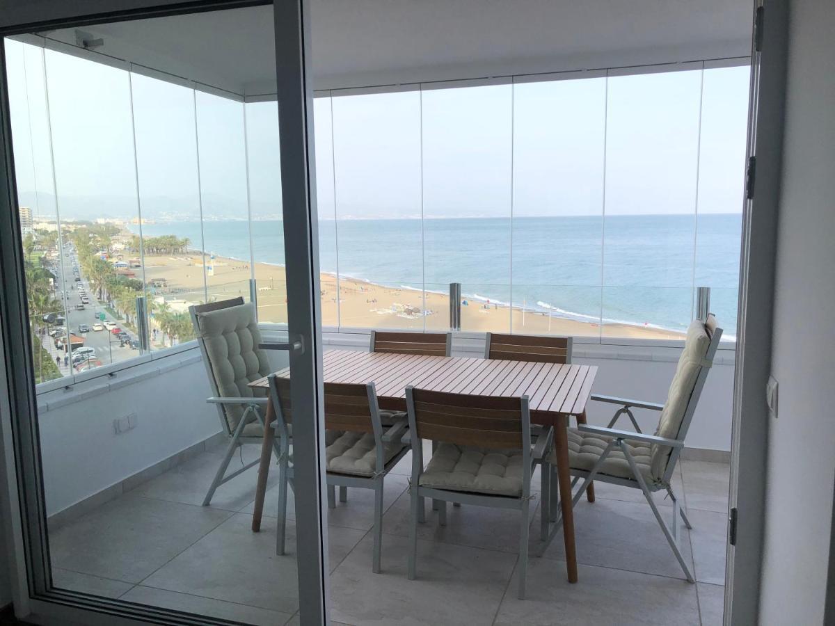 Magnifique Appartement Avec Une Incroyable Vue Sur Mer Torremolinos Buitenkant foto