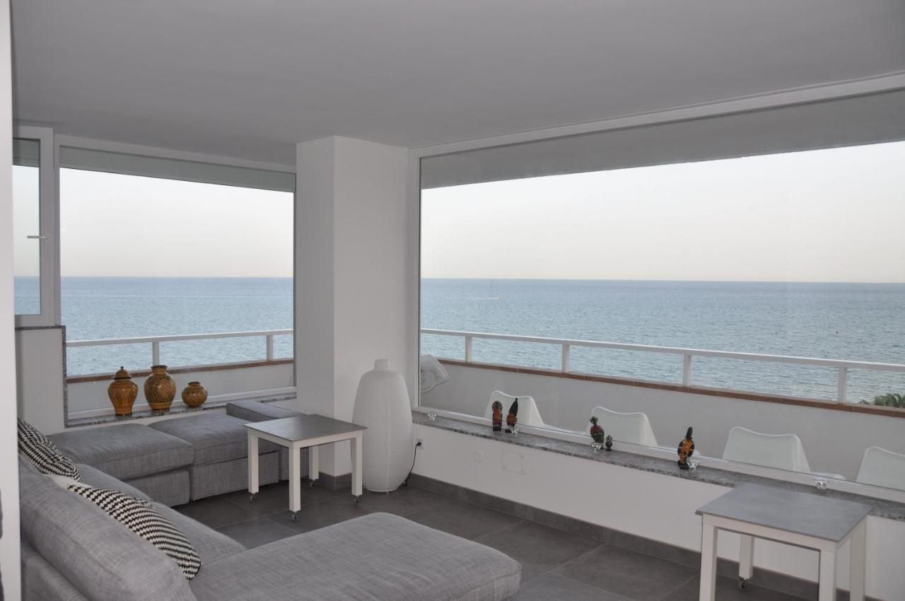 Magnifique Appartement Avec Une Incroyable Vue Sur Mer Torremolinos Buitenkant foto